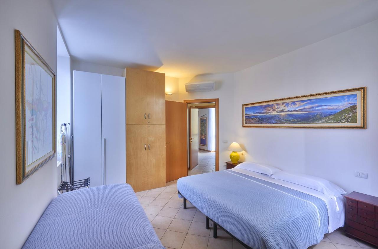 Varenna Perfect Place 2 Suites Ngoại thất bức ảnh
